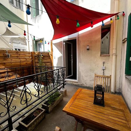 Escapade A Lourdes Dans Beau T2 Avec Terrasse - Proche Gare Et Centre Ville 外观 照片